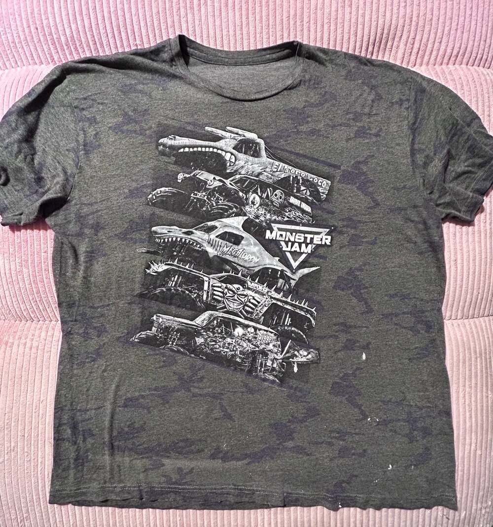 Monster Jam Monster Trucks Graphic Camo T-Shirt 🏁🔥